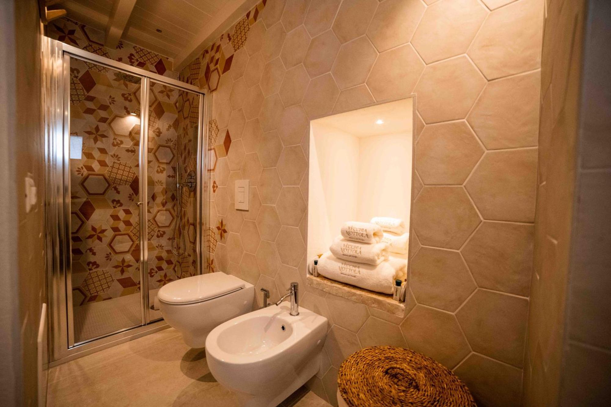 Vecchia Mottola Wellness Hotel Bagian luar foto
